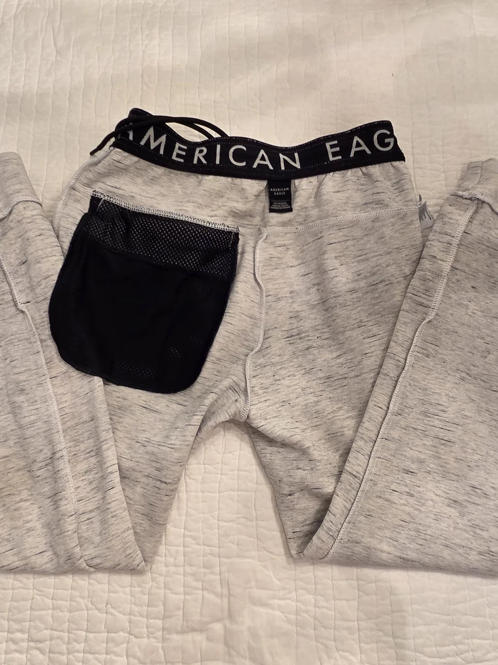 American Eagle Kids Grey Knit Jogger Pants with Black Accents Size XS
